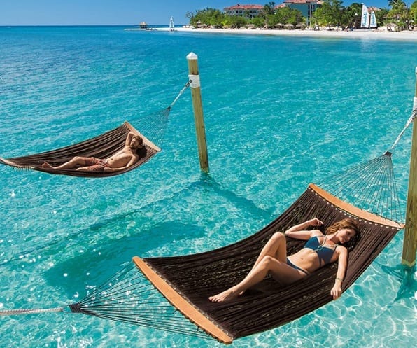 aaa-hold-sandals-guest-reviews